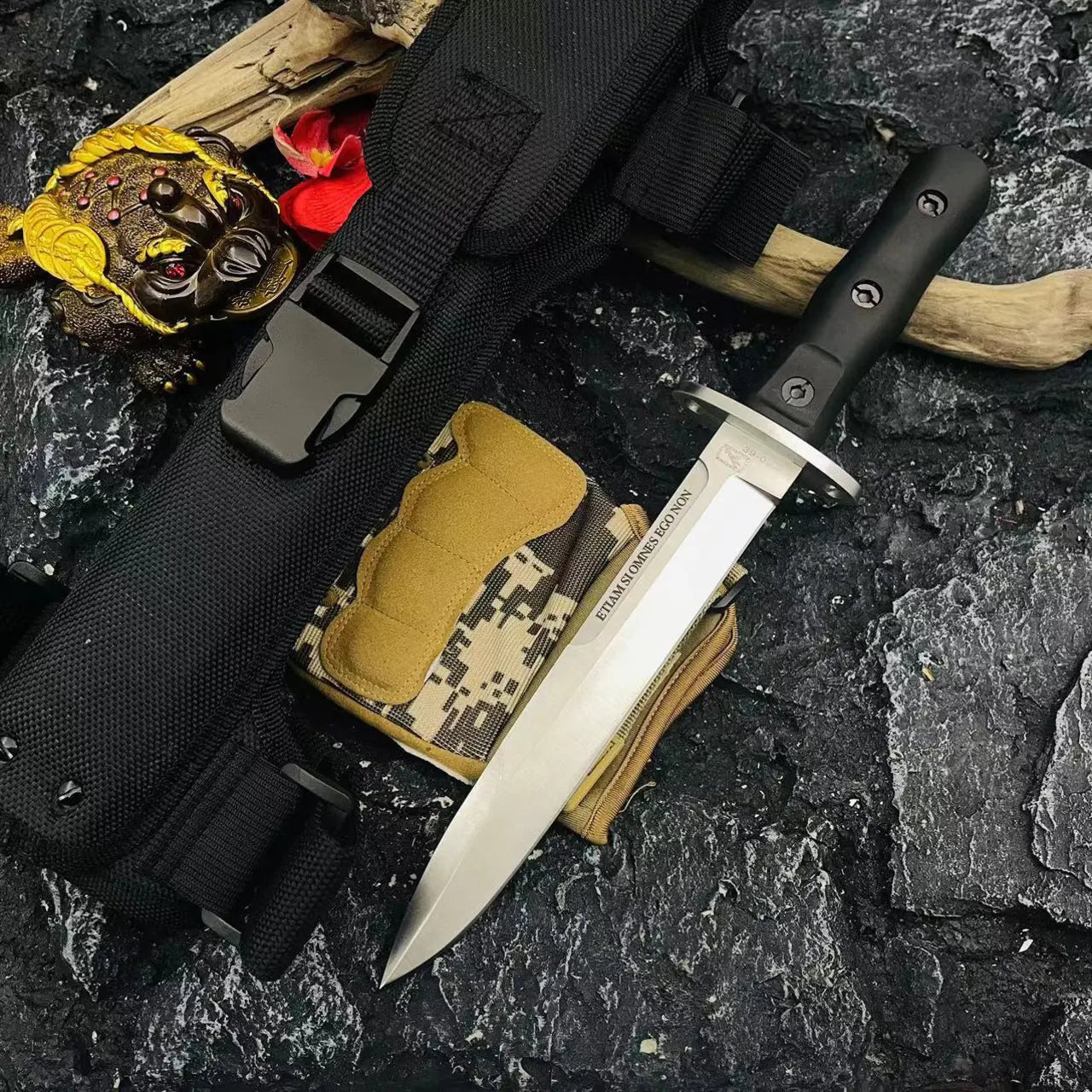 Warhound D2 | Combat Knife
