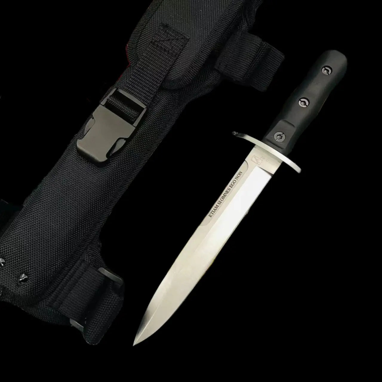 Warhound D2 | Combat Knife