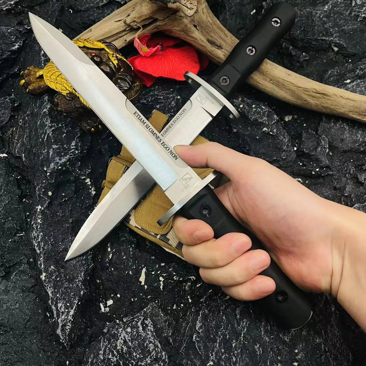 Warhound D2 | Combat Knife